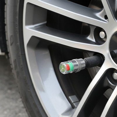 Bouchon valve pneu jante grise