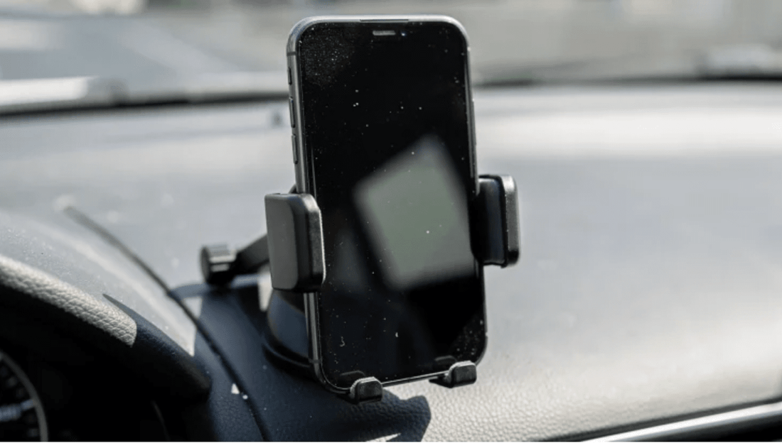 GUIDE - Support de téléphone de voiture : comment choisir l’accessoire idéal pour chaque trajet