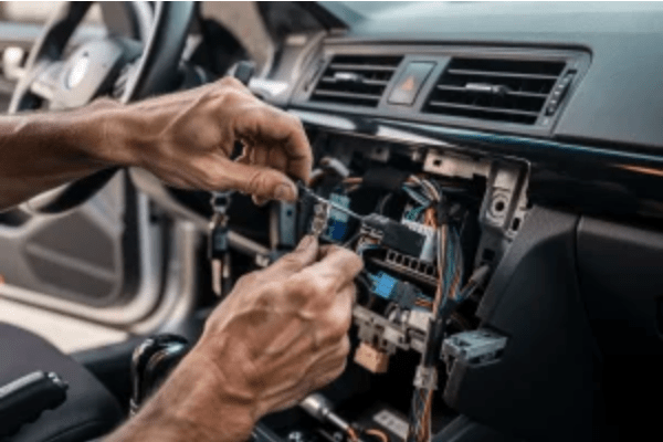 Installer une alarme de voiture : guide pratique étape par étape