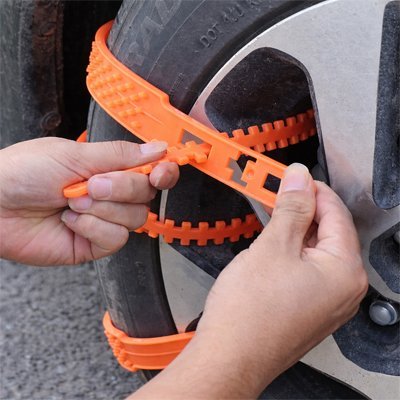 Chaine pour voiture neige attache