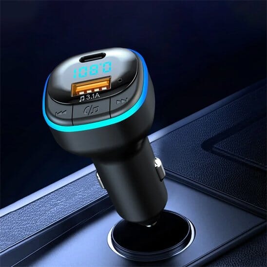 Chargeur telephone voiture plug