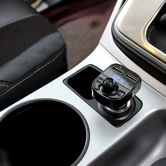 chargeur voiture pour telephone console