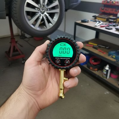 Manomètre pression pneu 3