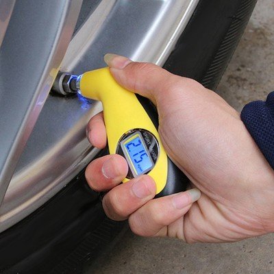 Manometre pression pneu a test main