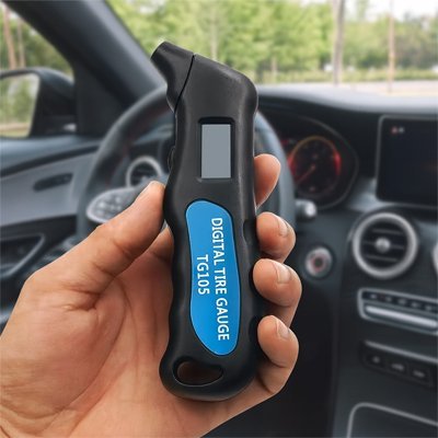 Manometre pression pneu vue main